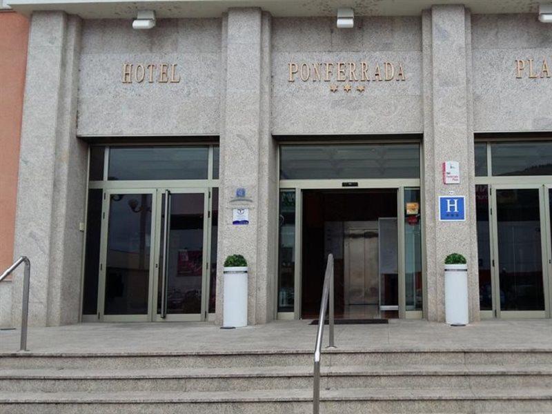 Ponferrada Plaza 호텔 외부 사진