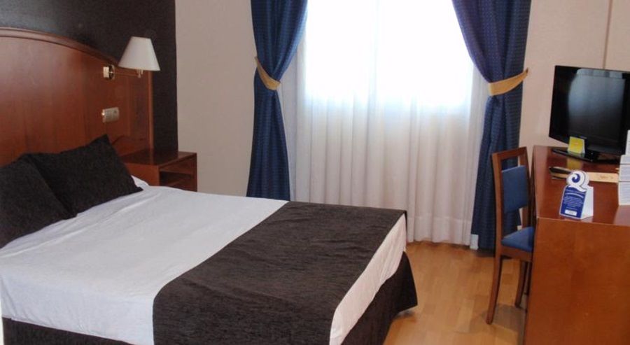 Ponferrada Plaza 호텔 외부 사진
