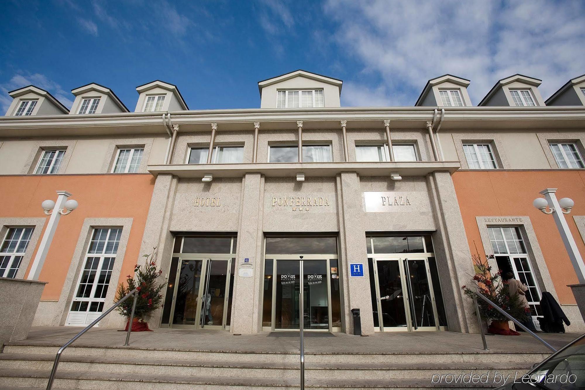 Ponferrada Plaza 호텔 외부 사진